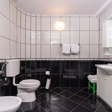 Grand View By Guide Villa